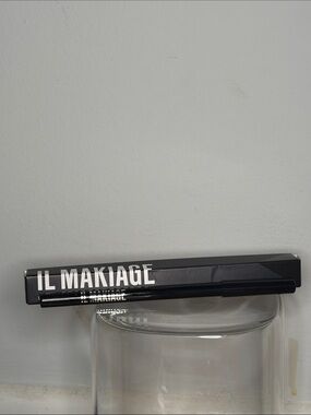 IL MAKIAGE Black Eyeliner Pen-Batman
